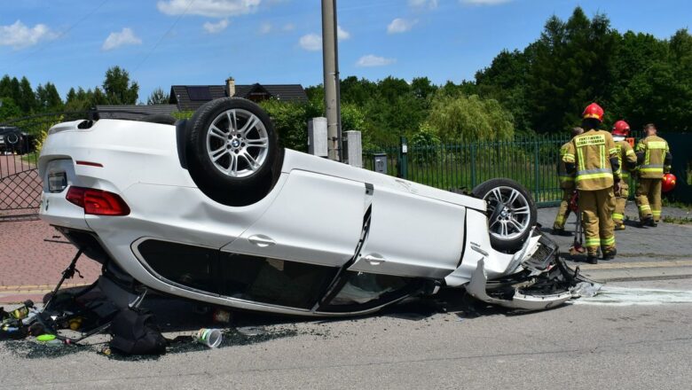 Pijany kierowca dachował w Krzyworzece