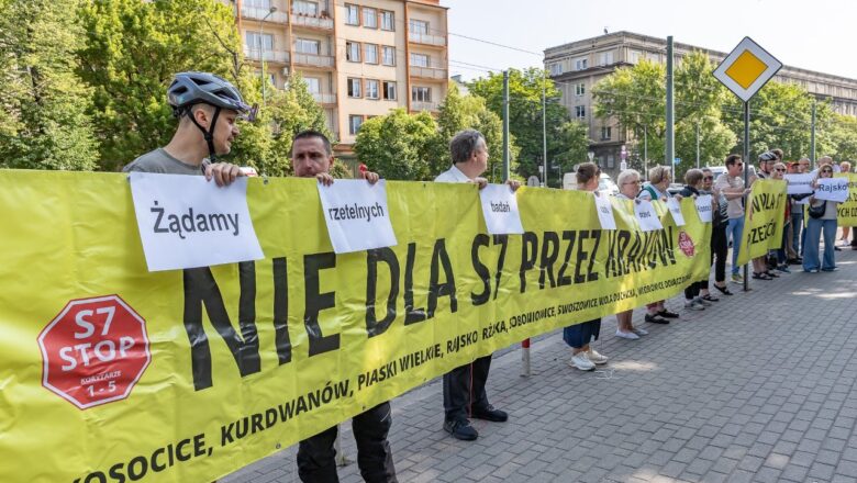 „Nie dla S7 przez Kraków”. Protest mieszkańców pod siedzibą GDDKiA – ciąg dalszy sporu!
