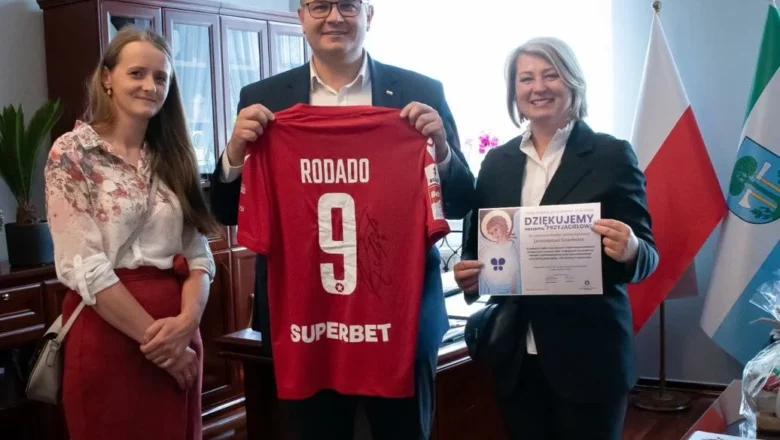 „Wianki pod Grodziskiem” – charytatywny bal w Wiśniowej na rzecz budowy neurośrodka