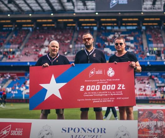 Socios Wisła Kraków przekazują 2 miliony złotych na rozwój Centrum Treningowego w Myślenicach.